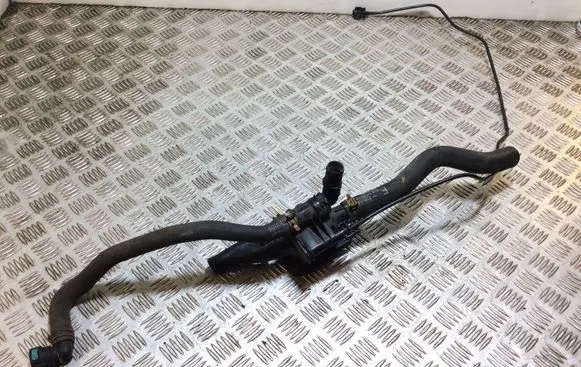 Thermostat/thermostat housing