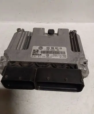 Volkswagen Golf V Engine control unit/module 03G906021KH 1039S15273 0281013226