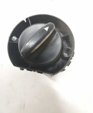 Volkswagen Golf IV Light switch 4B1941531B