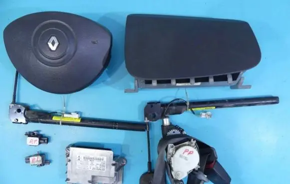 Renault Clio III Airbag set IMPRK1260690