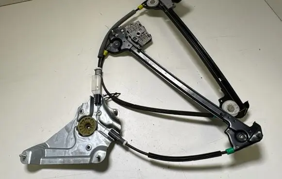 Ford Mustang V Front door electric window regulator 6323201