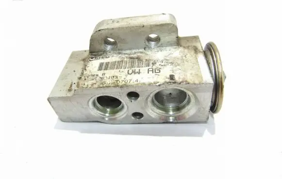 Skoda Octavia Mk2 (1Z) Air conditioning (A/C) expansion valve 1K0820679