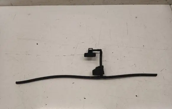 Mercedes-Benz GL X164 Windshield washer fluid hose 