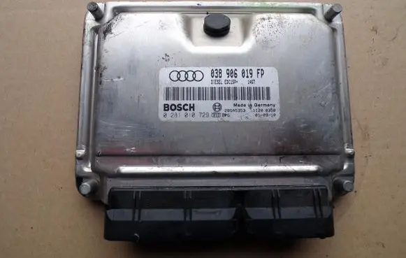 Audi A4 S4 B5 8D Engine control unit/module ECU 038906019FP