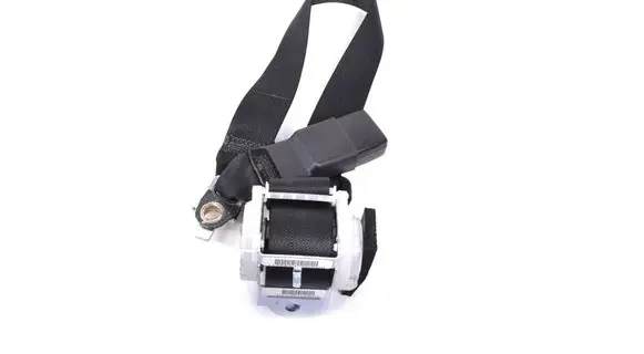 Chrysler 300C Middle seatbelt (rear) 2442576