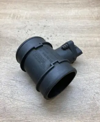 Opel Vectra B Mass air flow meter 0281002180