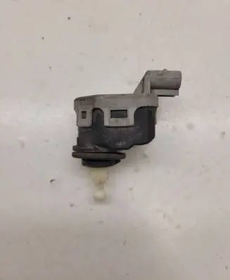 Opel Astra G Headlight level adjustment motor 90590665