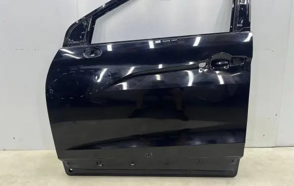 Mitsubishi Eclipse Cross Front door