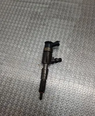 Peugeot 207 Fuel injector 565889