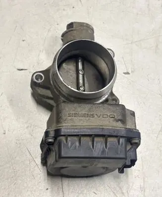 Peugeot 407 Throttle body valve 9650787380 3222261 408239827