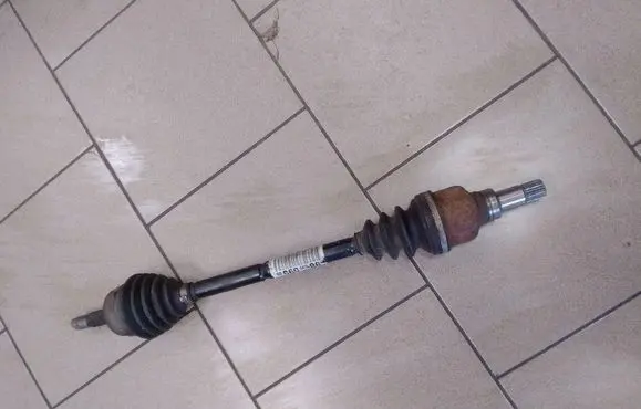 Peugeot 208 I Front driveshaft 9803959580