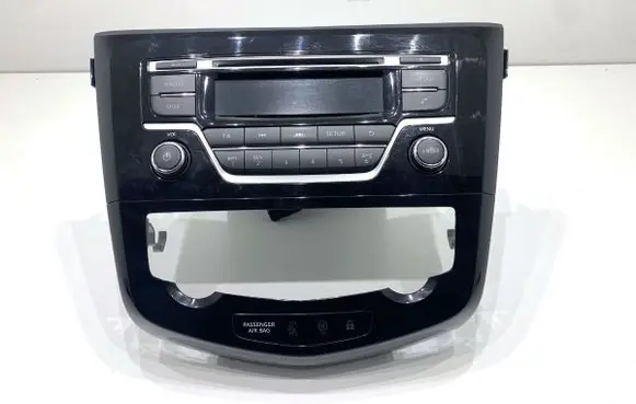 Nissan Qashqai Radio/CD/DVD/GPS head unit 281854CA0A