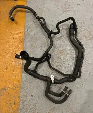 Peugeot 3008 II Engine coolant pipe/hose