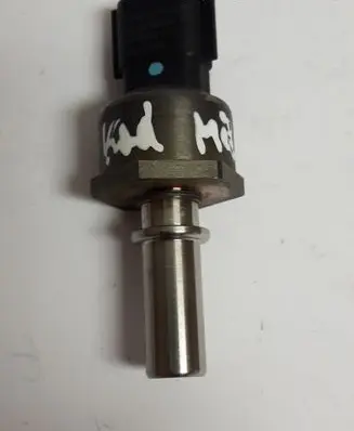 Fuel pressure sensor