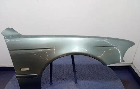 BMW 5 E39 Fender 
