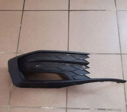 Cupra Formentor Front fog light trim/grill 5FA853665C