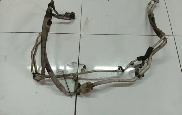 Alfa Romeo Mito Air conditioning (A/C) pipe/hose 50519981