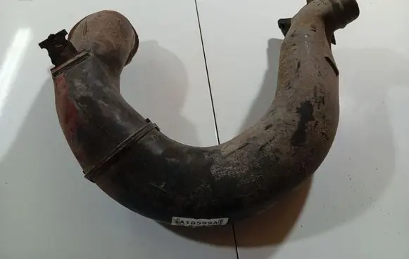 Air intake hose/pipe