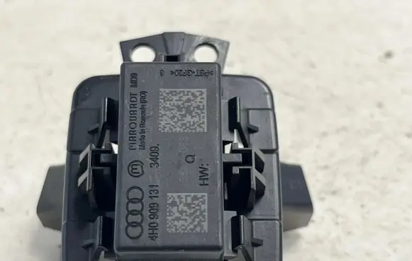 Audi A7 S7 4G Keyless (KESSY) go control unit/module 4H0909131