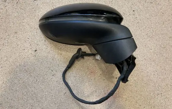 Porsche Cayenne (9Y0 9Y3) Front door electric wing mirror 9Y1857508AN