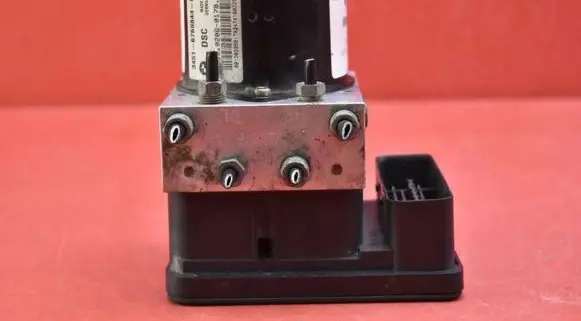 BMW 1 E81 E87 ABS Pump 6769844-01
