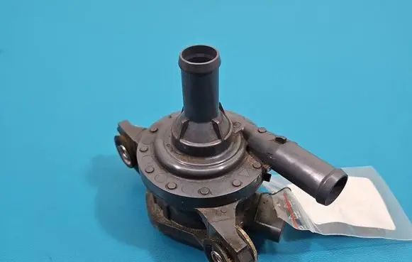 Toyota RAV 4 (XA50) Electric auxiliary coolant/water pump G904042010 IMPRK1531443