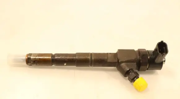 Alfa Romeo 159 Fuel injector 0445110243