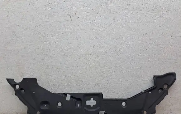 Toyota Avensis T270 Radiator trim 5328905010 5328905011