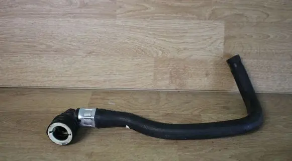 Volvo S60 Engine coolant pipe/hose 9475847