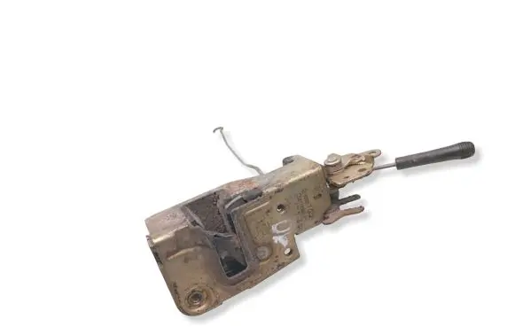 Volkswagen Multivan T4 Front door lock 701837016E