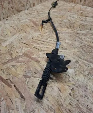 Ford Mustang VI Gear shift cable linkage JR3P7E395AC