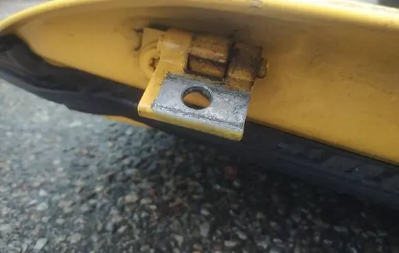 Audi A2 Front door upper hinge