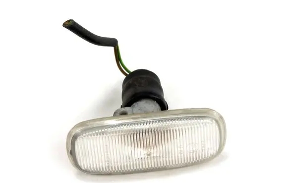 Audi A4 S4 B6 8E 8H Front fender indicator light 4B0949127