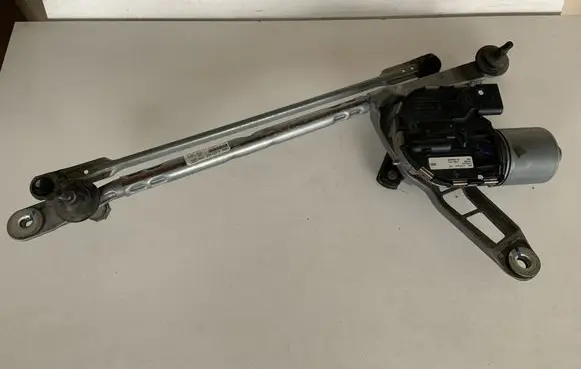 Audi A4 S4 B9 Front wiper linkage and motor 8W1955023A 8W1955119