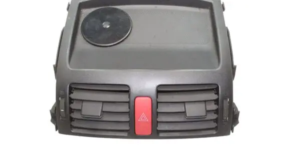 Toyota Auris 150 Dash center air vent grill 5567002130