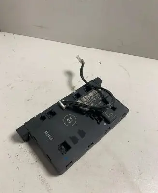 Mercedes-Benz C W203 Door control unit/module 2038205526 351321