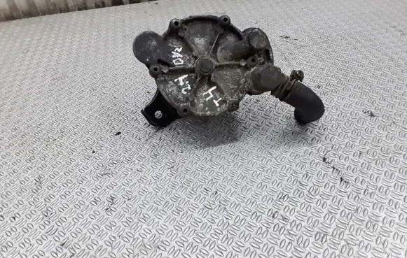 Volkswagen Transporter - Caravelle T4 Vacuum pump