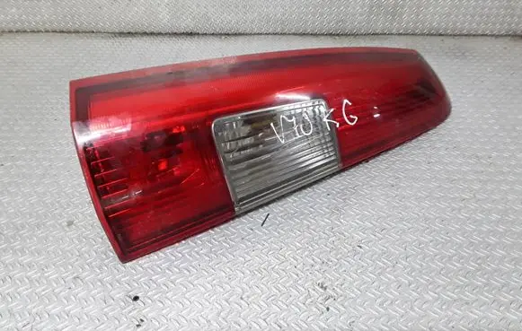 Volvo V70 Rear/tail lights 9154493