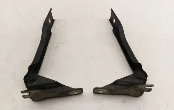 Volkswagen Polo V 6R Engine bonnet/hood hinges 6R0823301A 6R0823302A