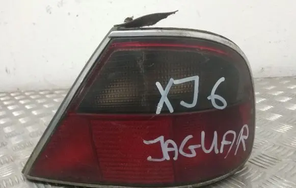 Jaguar XJ X300 Rear/tail lights 236302 23650800 23600904
