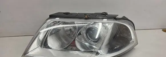 Volkswagen PASSAT B5.5 Headlight/headlamp 161018n