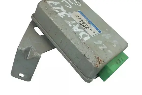 Mazda 626 Gearbox control unit/module X4T35492