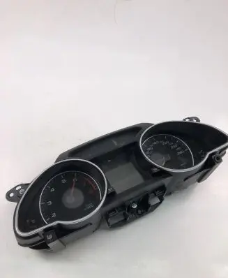Audi A5 8T 8F Speedometer (instrument cluster) 8T0920931L