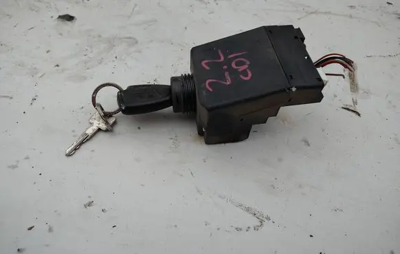 Mercedes-Benz Sprinter W906 Ignition lock A9065450108