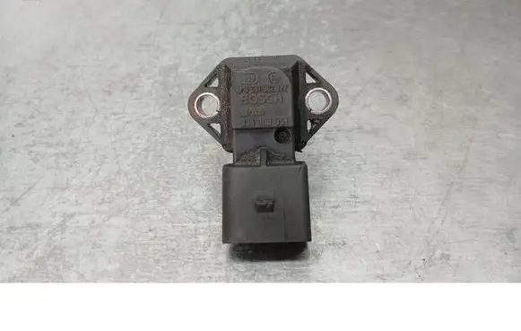 Volkswagen Bora Air pressure sensor 038906051