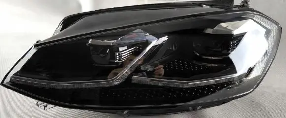 Volkswagen Golf VII Headlight/headlamp 5G1941081C