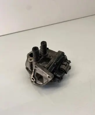 Audi A3 S3 8P EGR valve 03C131503B