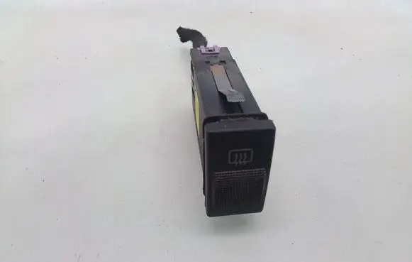 Audi A4 S4 B5 8D Windscreen/window heater switch 4D0941503B