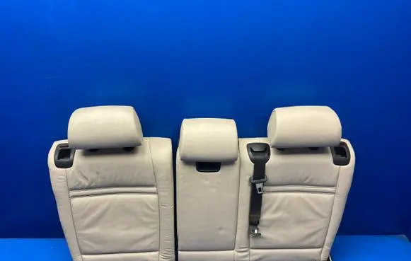 Rear seat