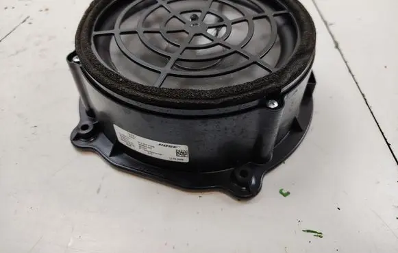 Audi Q7 4L Front door speaker 4L0035415B